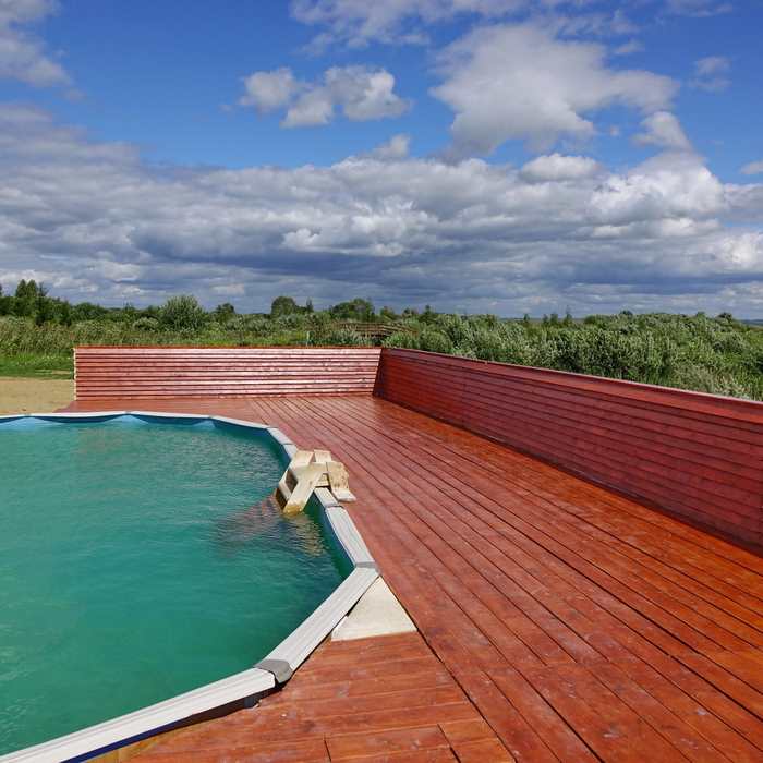 terrasse pour piscine hors sol